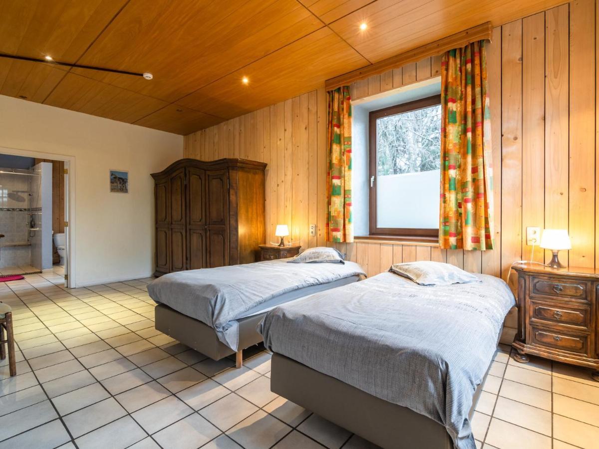 Modern Holiday Home In Sourbrodt With Private Pool 韦姆 外观 照片