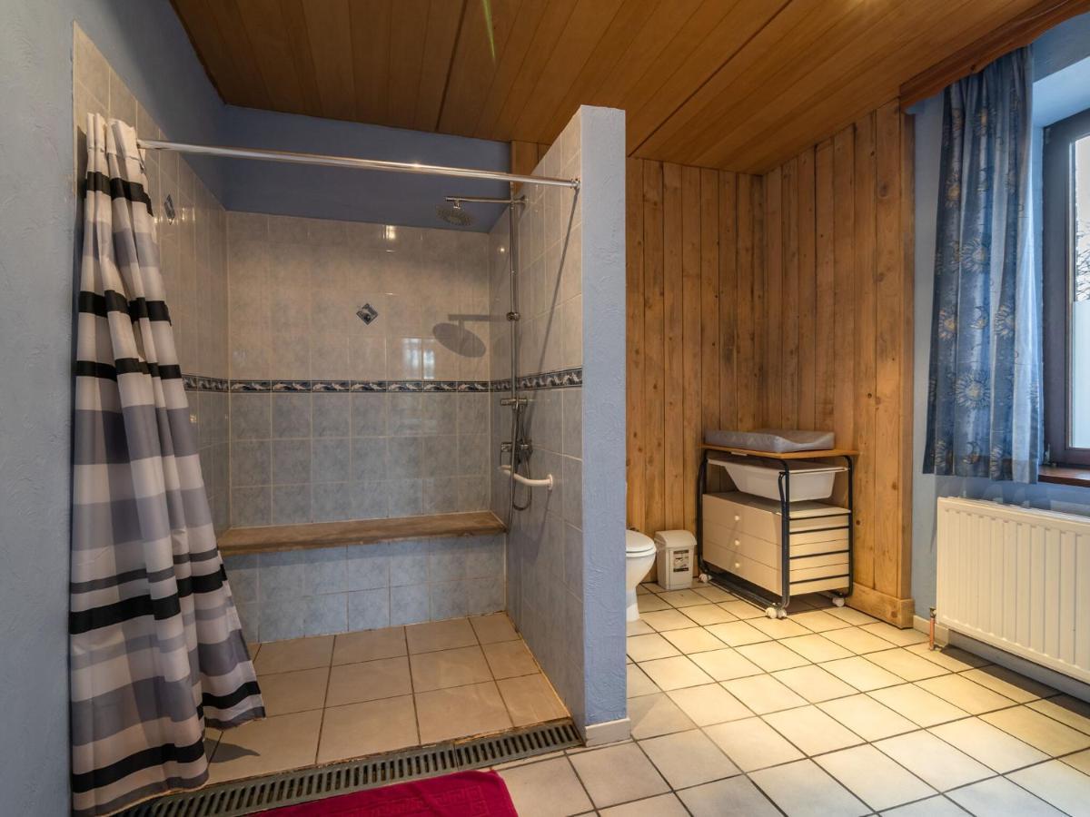 Modern Holiday Home In Sourbrodt With Private Pool 韦姆 外观 照片