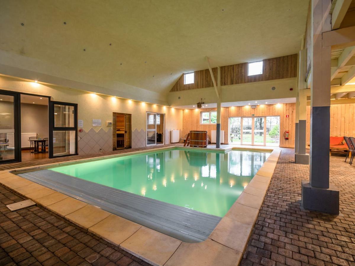 Modern Holiday Home In Sourbrodt With Private Pool 韦姆 外观 照片